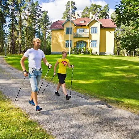 Hotelli Urhola, Kruunupuisto Punkaharju