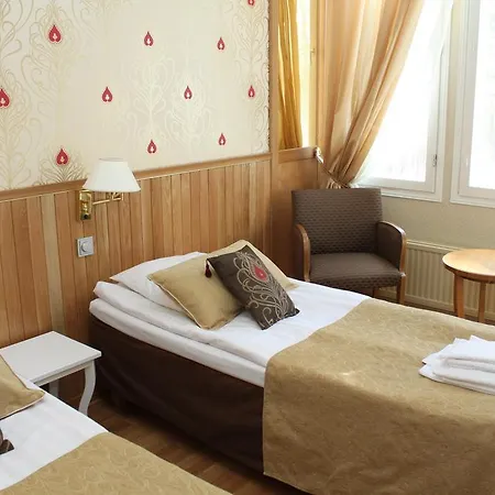 Urhola, Kruunupuisto