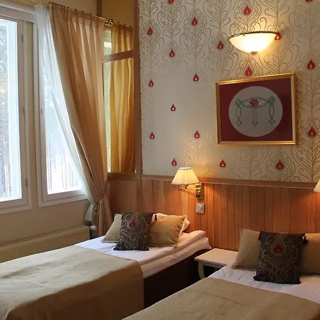 Hotell Urhola, Kruunupuisto