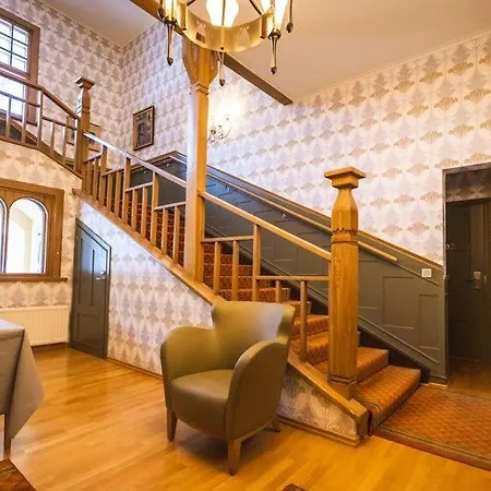 Urhola, Kruunupuisto 4* Пункахарью